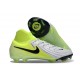 Bota Nike Phantom Luna II Elite FG Plateado metalizado Negro Voltio