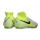 Bota Nike Phantom Luna II Elite FG Plateado metalizado Negro Voltio